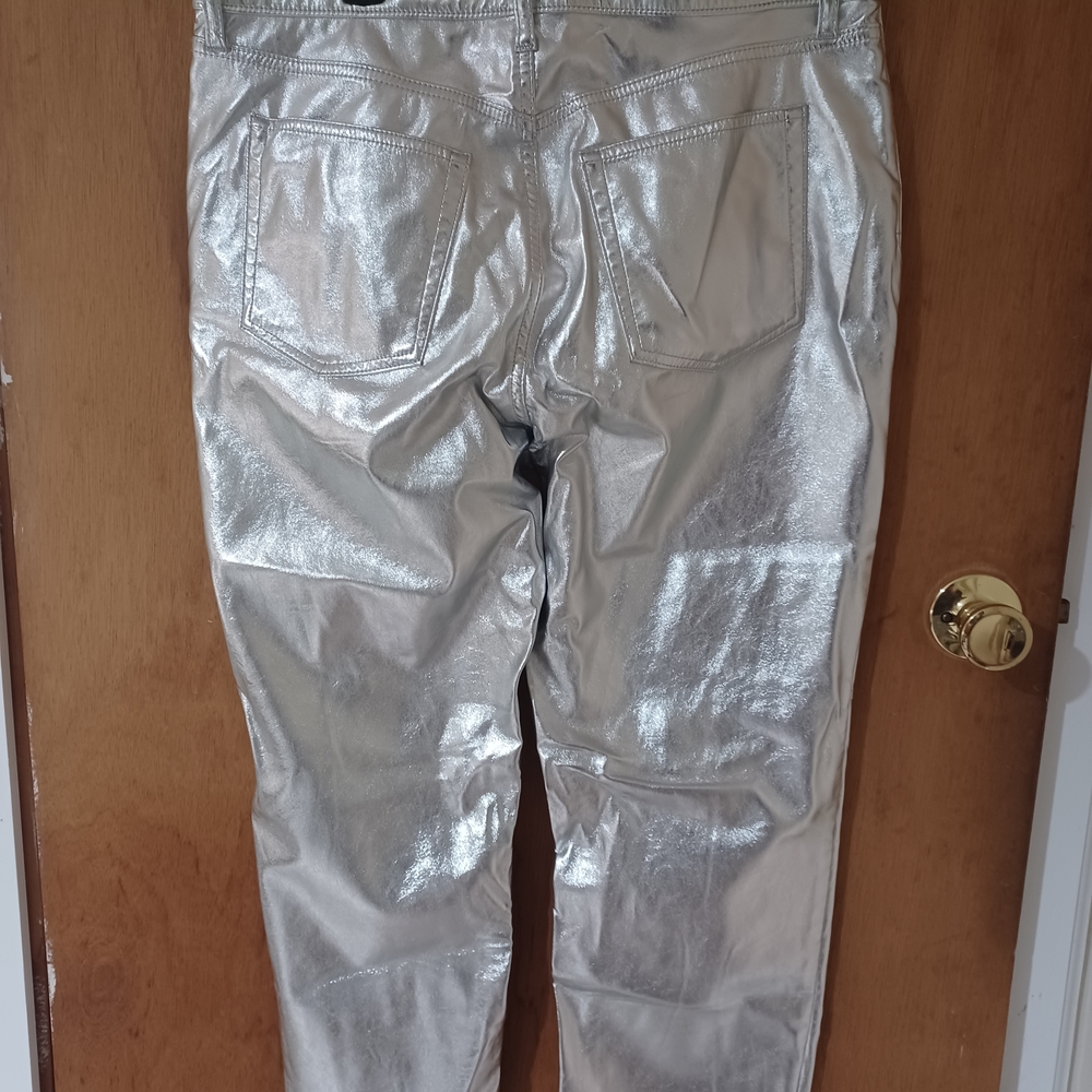 GAP Silver Faux Leather Woman Jeans - Picture 2 of 8